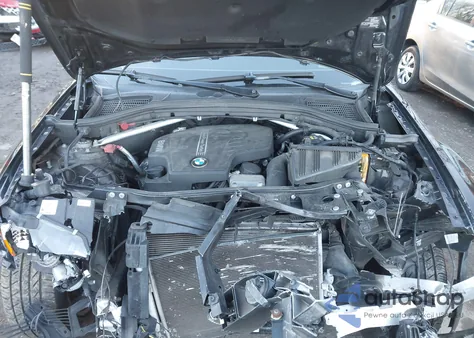 2015 BMW X3 xDrive28I z USA, uszkodzony, nr VIN 5UXWX9C57F0D46302